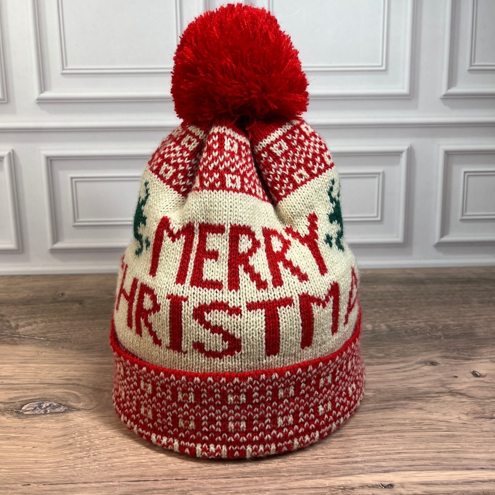 Beanie Red Green Merry Christmas Holiday Reindeer Pom Pom Knit Hat Unisex OS